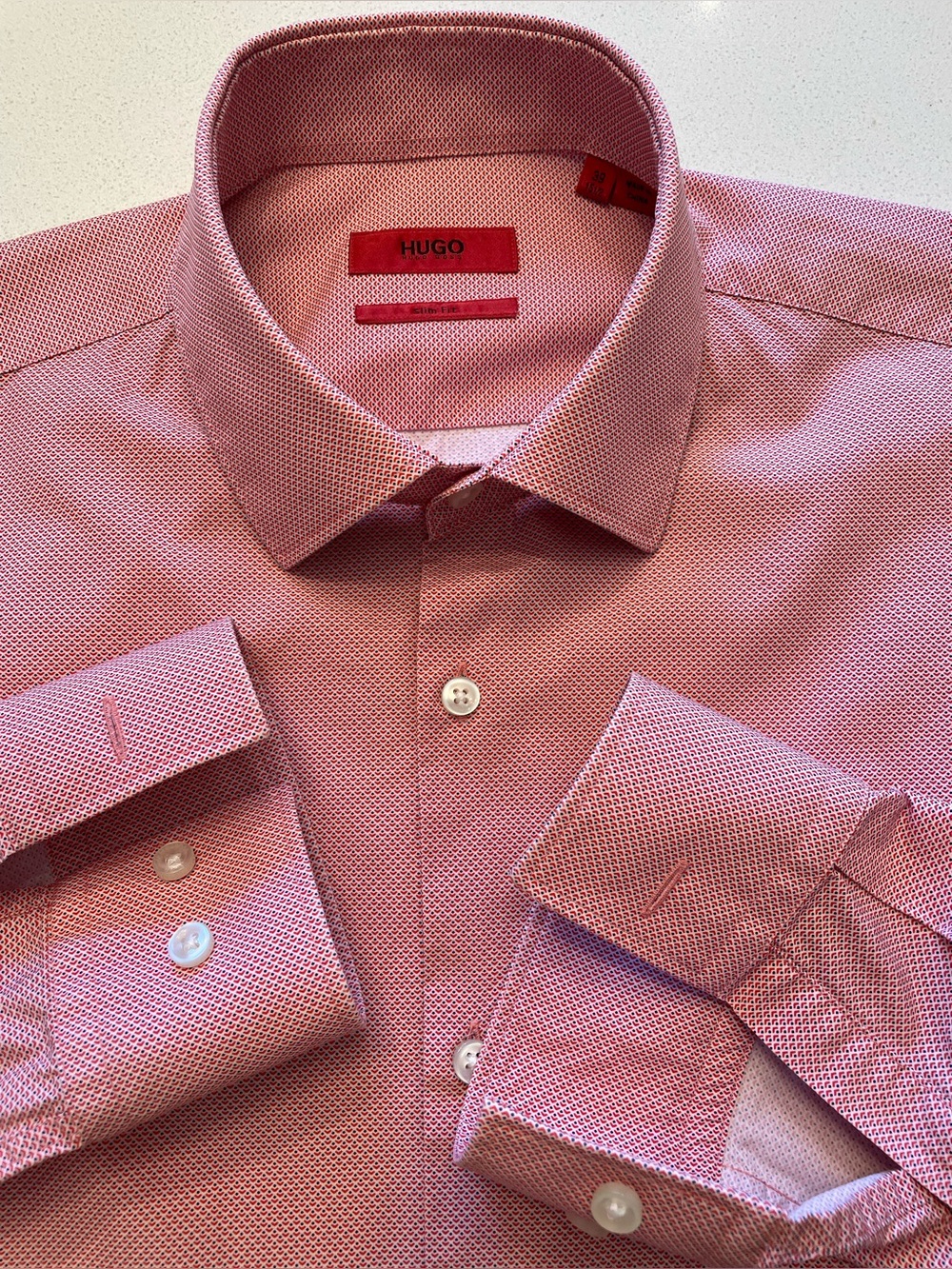 Hugo Boss - cotton dress shirt Size 39 (15.5”neck)